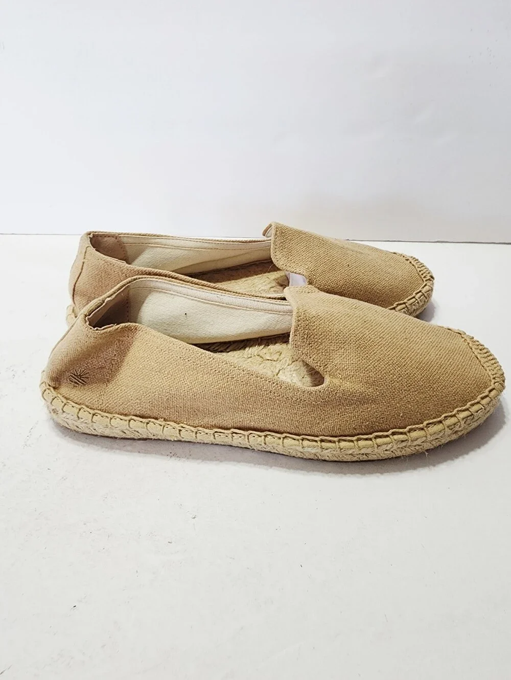 Soludos Classic Canvas Espadrille Slip-On - Tan Size 7-7.5